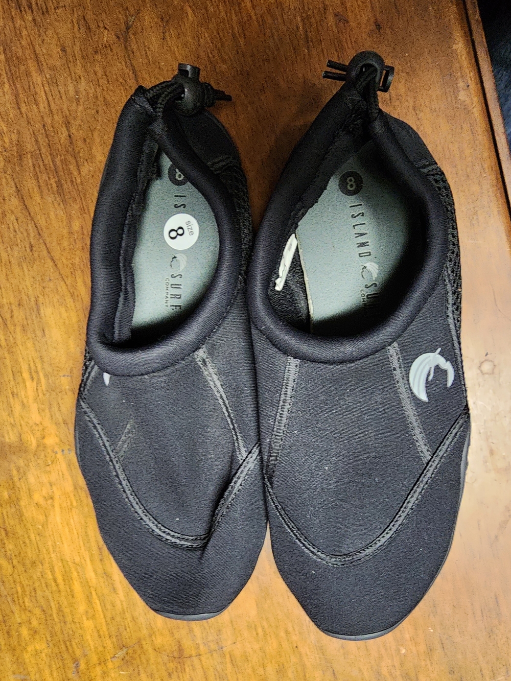Island Surf Black Water Shoes for Women's Sz8